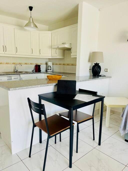 Comfy Home With Large Terrace Five Minutes From Ocean ロスクリスティアーノス エクステリア 写真