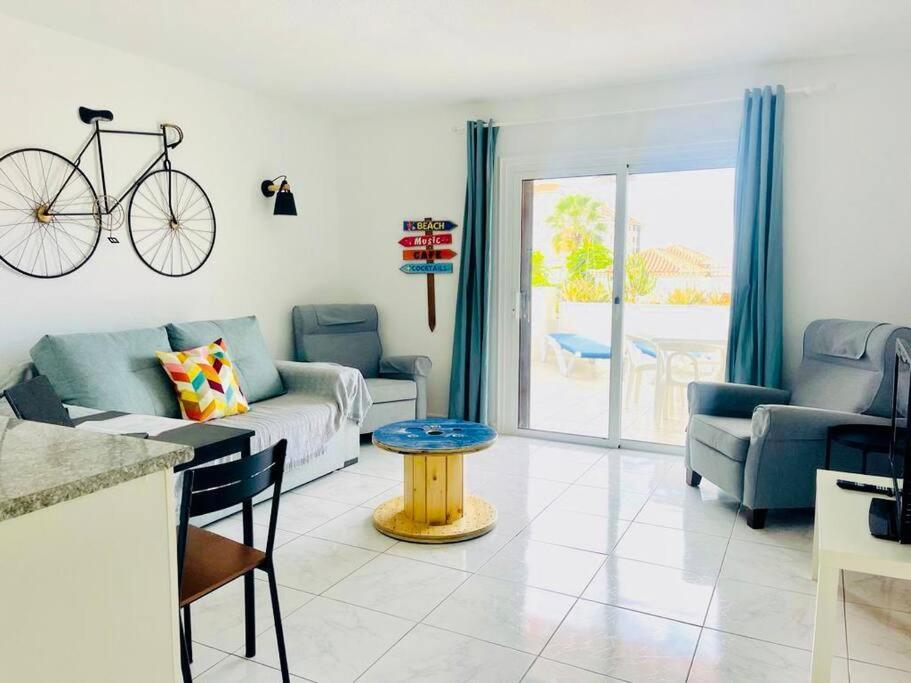 Comfy Home With Large Terrace Five Minutes From Ocean ロスクリスティアーノス エクステリア 写真